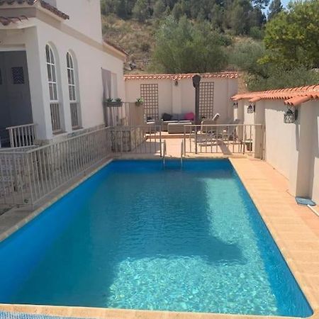 Casa Tranquil Apartment Sleeps 4 Quesa Buitenkant foto